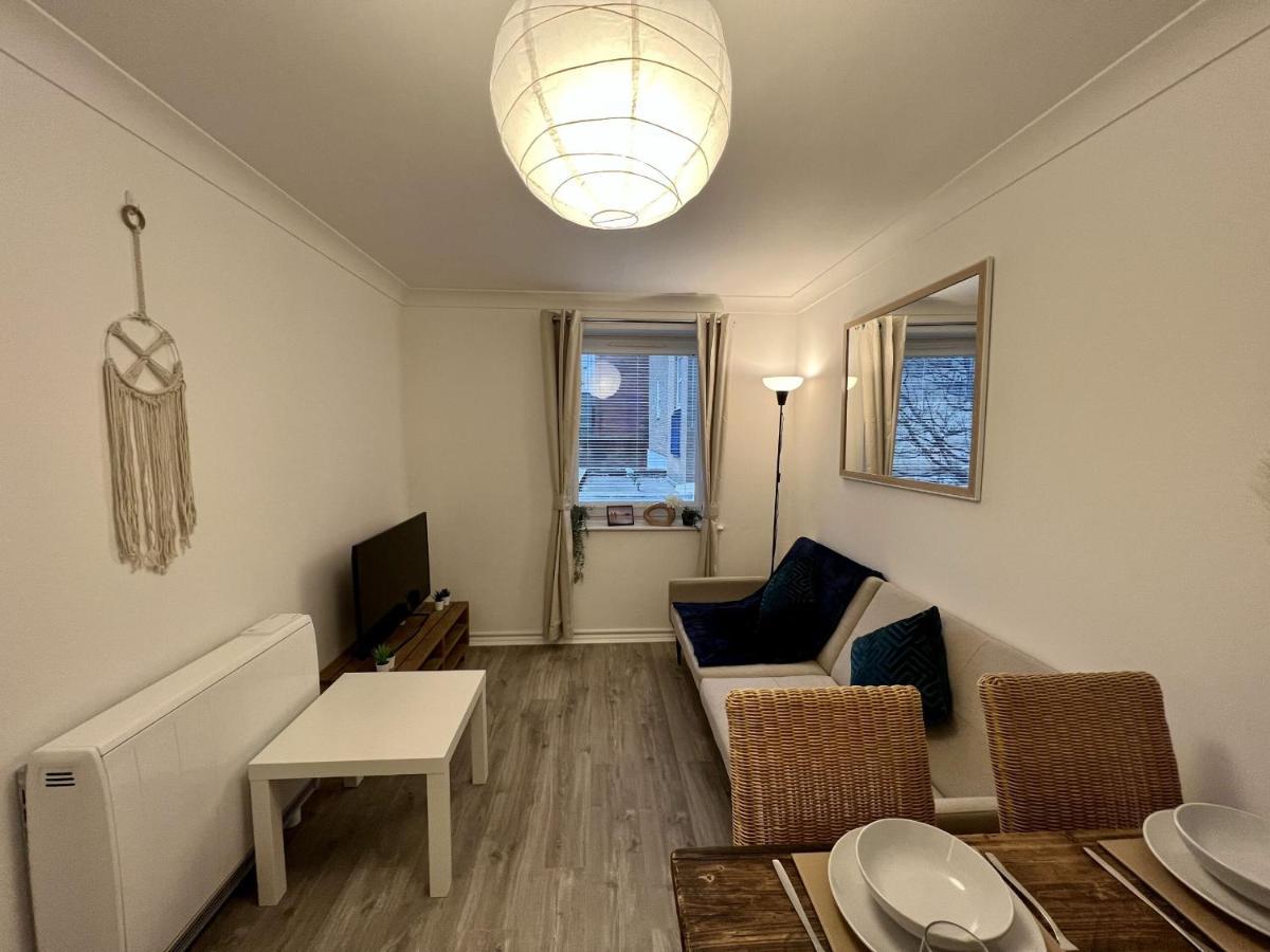 Charming 1Br Next To The Lanes By Sullivan Stays Hove Exterior foto